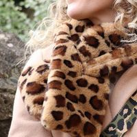 Classic leopard print faux fur pull-through scarf